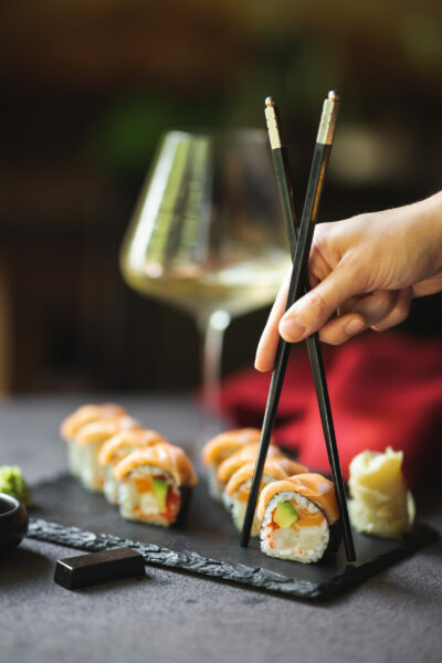 nice-serving-sushi-asian-food-food-photography